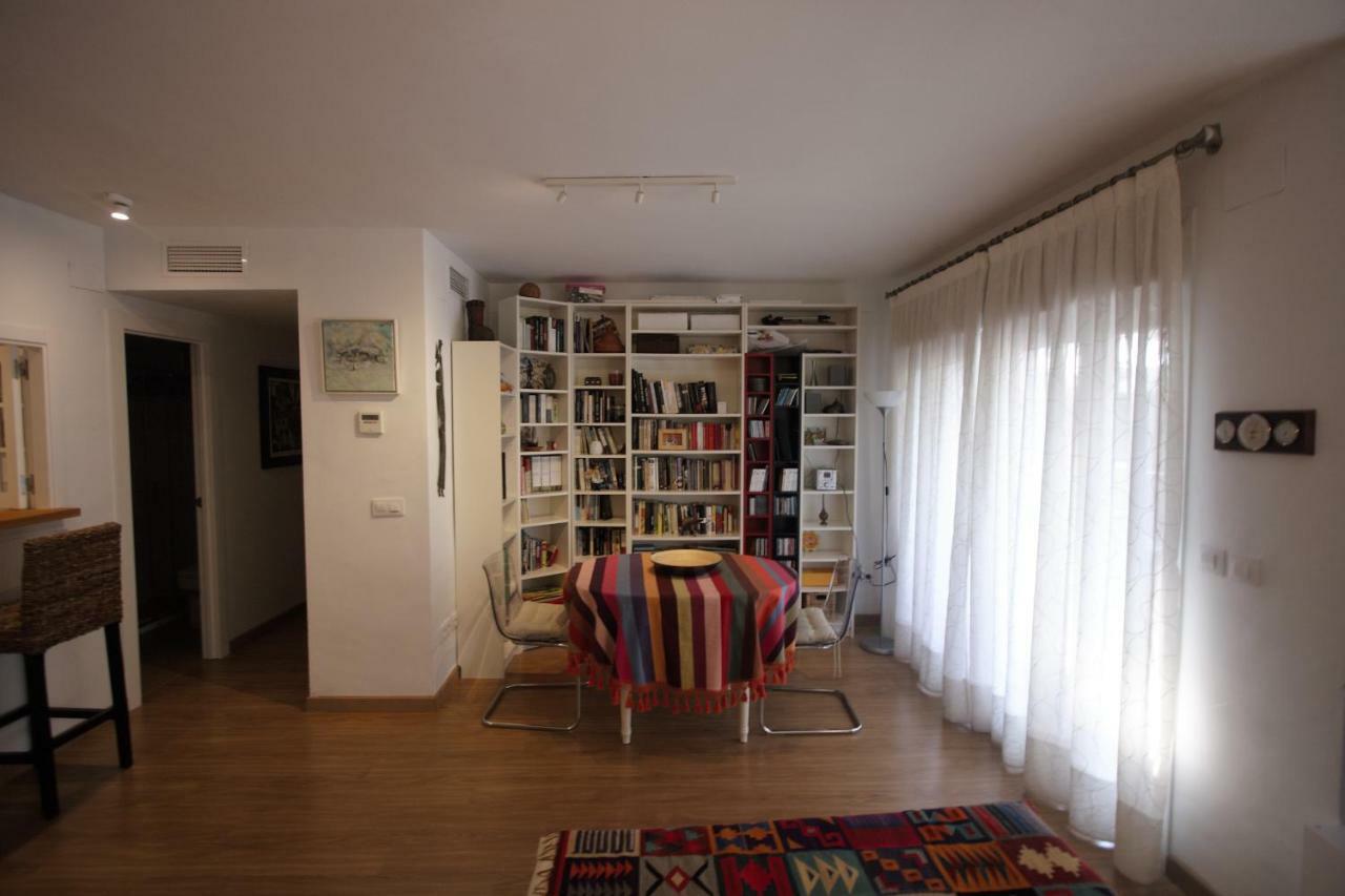 Bonito Apart. Con Parking Y Piscina マイレナ・デル・アルハラフェ エクステリア 写真