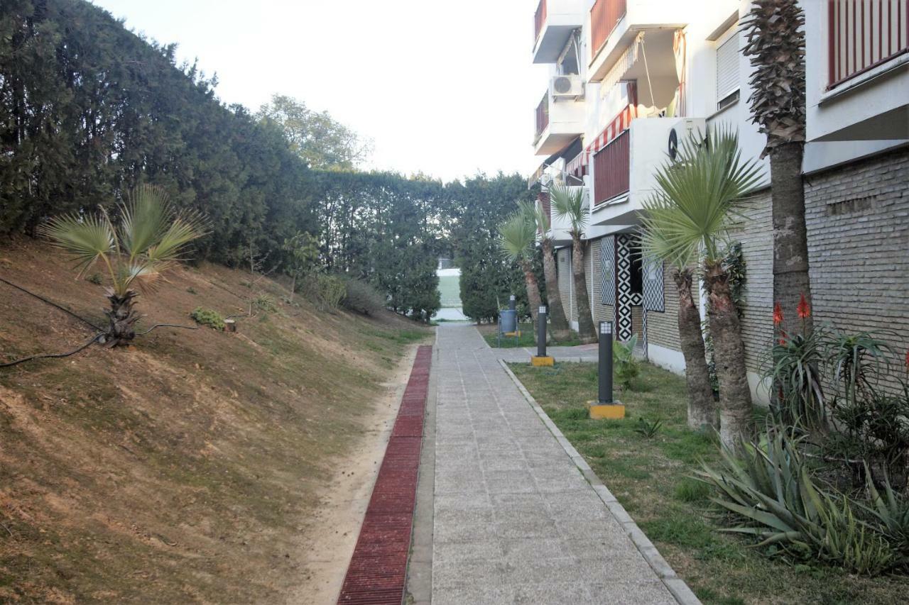 Bonito Apart. Con Parking Y Piscina マイレナ・デル・アルハラフェ エクステリア 写真