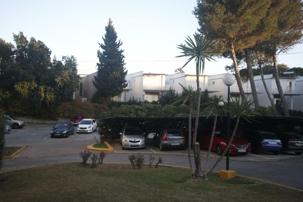 Bonito Apart. Con Parking Y Piscina マイレナ・デル・アルハラフェ エクステリア 写真